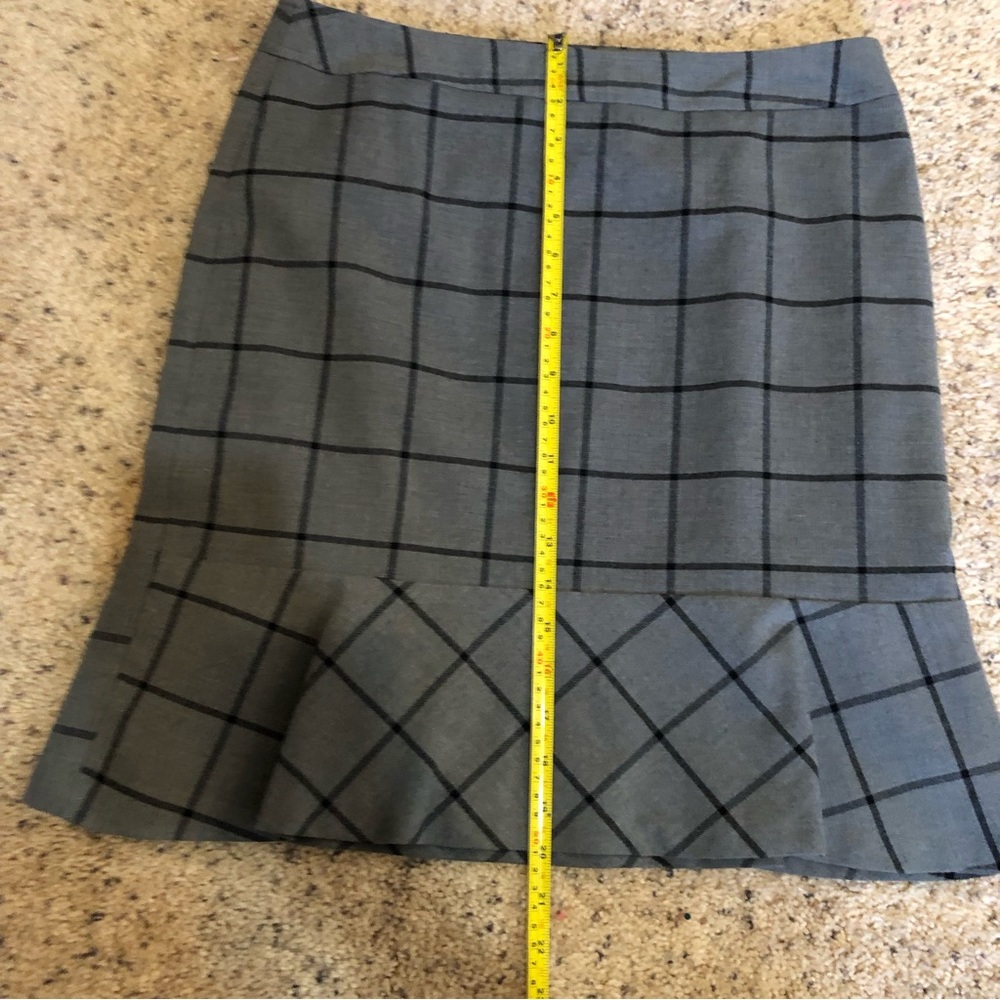 Skirt - Picture 6 of 8